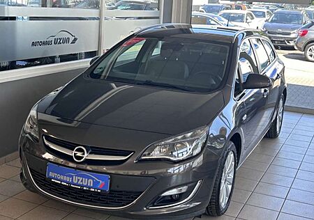 Opel Astra J ST 150J Edition T-Leder Klima Xenon AHK