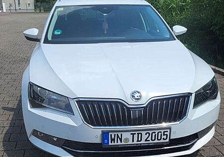 Skoda Superb Škoda