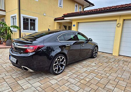 Opel Insignia 2.8 V6 Turbo 4x4 OPC