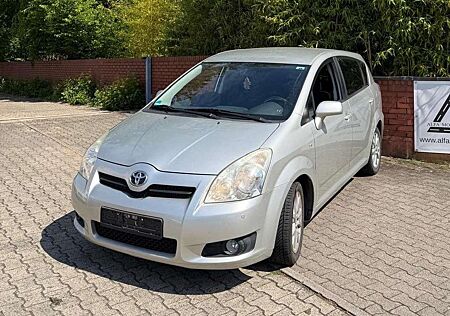 Toyota Corolla Verso 2.2 D-4D Team / 7-Sitzer / TÜV 11/2027 / 2-Hand