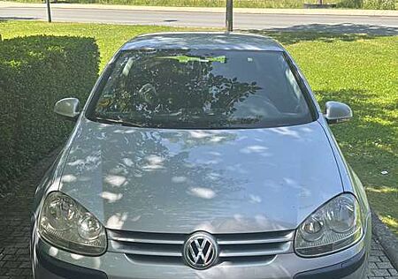 VW Golf Volkswagen 1.6 FSI Individual