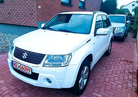 Suzuki Grand Vitara 2.4 Comfort 1 Hd 94 tkm Top Zust.