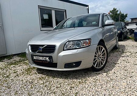 Volvo V50 Kombi 2.4i, 1.Hand,Automatik,Vollausstattung