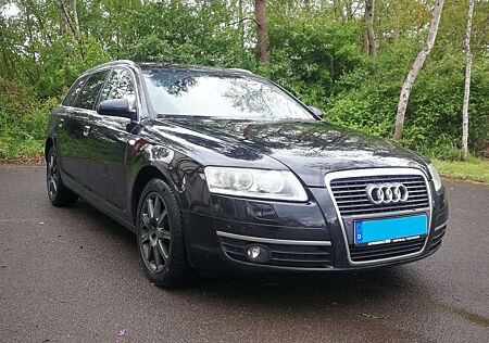 Audi A6 Avant 2.4 multitronic