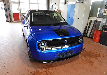 Honda e Advance