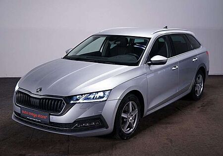 Skoda Octavia Combi 2.0 TDI Style DSG+Kamera+ACC+LED