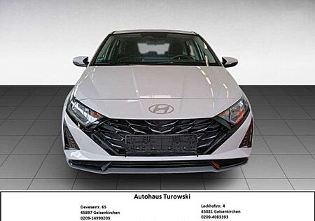 Hyundai i20 1.0 T-GDI 48V Hybr. DCT Trend BOSE Navi