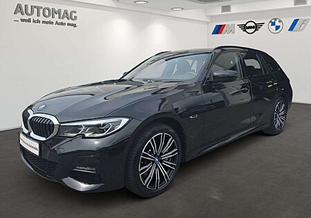 BMW 330 e xDrive Touring M-Sportpaket, Driving Assist, Liv