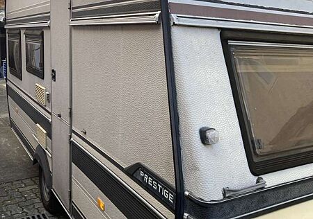 Caravans-Wohnm Hobby Prestige