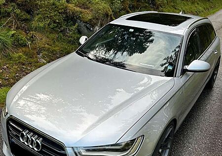 Audi A6 Avant 3.0 TDI DPF quattro S tronic