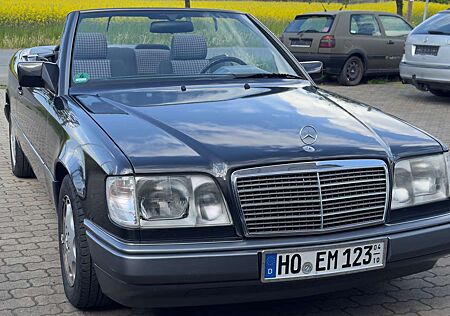 Mercedes-Benz E 200 E-Klasse