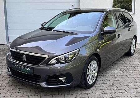 Peugeot 308 SW Style 1.2l 131PS /Kamera/Navi/Panorama/