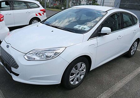 Ford Focus Electric CCS 1. Hand Navi Klimaaut. Alu Kamera ZV