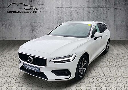 Volvo V60 D4 Momentum Pro / *Winter-Paket*