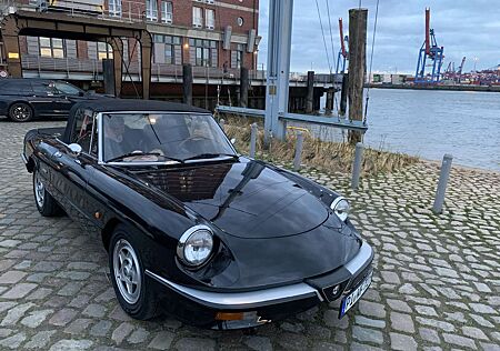 Alfa Romeo 2000 Spider