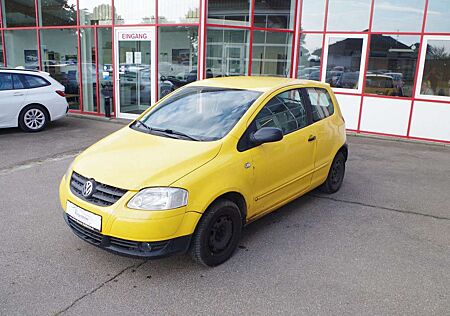 VW Fox Volkswagen 1.2 MPI Style, TÜV 02/2025, Auto fährt