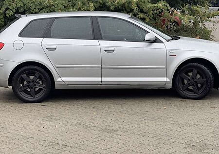 Audi A3 1.6 Sportback tiptronic Ambition