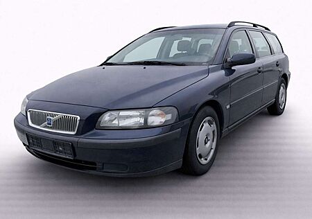 Volvo V70 2.4