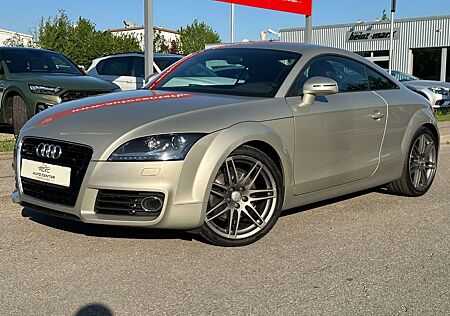 Audi TT Coupe/Roadster 2.0 TFSI Coupe quattro