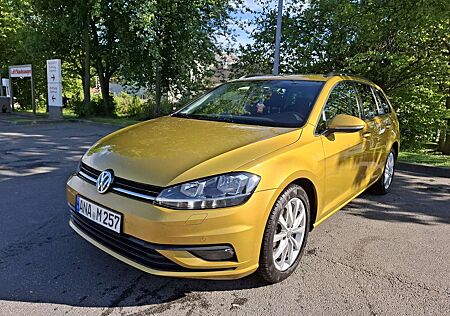 VW Golf Variant Volkswagen 1.6 TDI (BlueMotion Technology) Comfortline