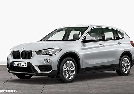 BMW X1 xDrive20i Navi,RF Kamera,Tempomat,PDC v&h