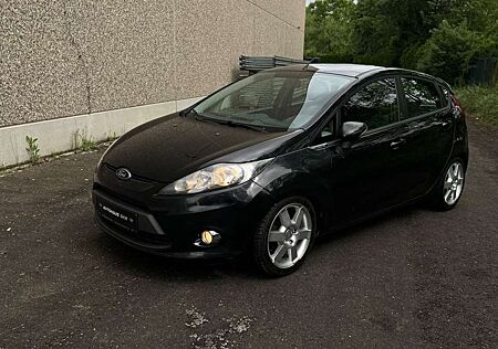 Ford Fiesta Trend/SHZ/ALU/AC/W-PAKET/CHAMPIONS