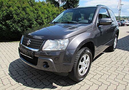 Suzuki Grand Vitara 3-T. 1.6 Club 'Klima/CD/AHK/LM'