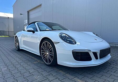 Porsche 911 Targa 4 S Targa