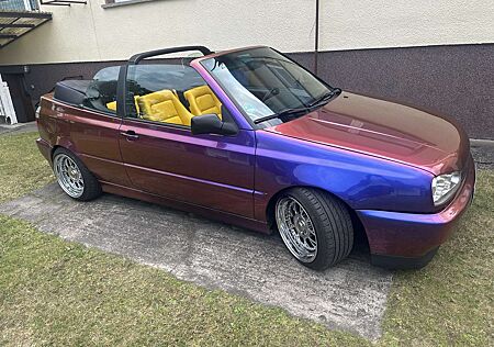 VW Golf Cabriolet Volkswagen Cabrio 2.0 Highline tief breit laut Flip Flop lack