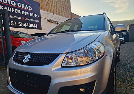 Suzuki SX4 Club ** TÜV & AU ** NEU