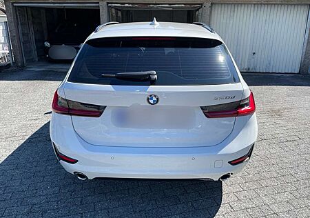 BMW 320d 320 Touring Aut. Sport Line Mild Hybrid