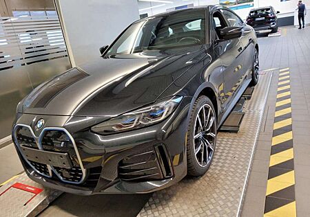 BMW i4 40 GRAN COUPE M SPORT/SHADOW/19Z./LASER/360°