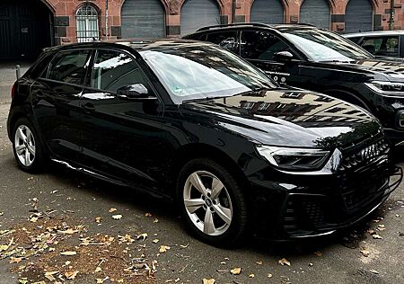 Audi A1 25 TFSI Sportback S line