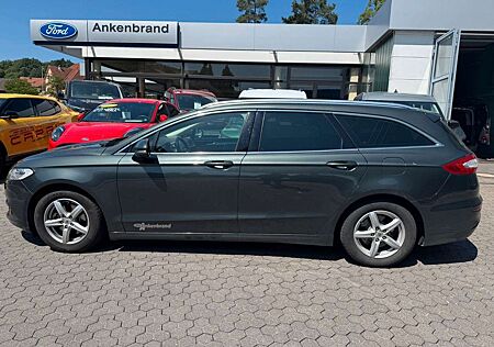 Ford Mondeo Turnier Titanium AWD *Schalter*