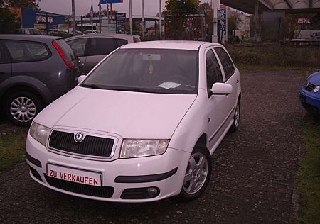 Skoda Fabia gebraucht kaufen Skoda Fabia Fließheck 1.4 16V TÜV NEU !!