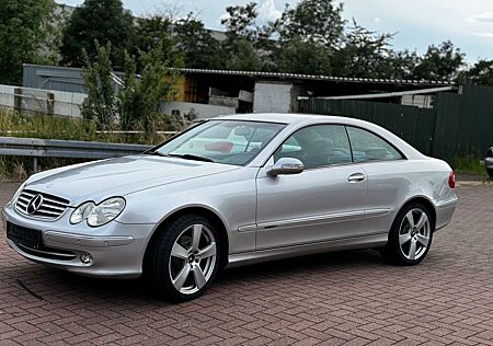 Mercedes-Benz CLK 320 (209.365)