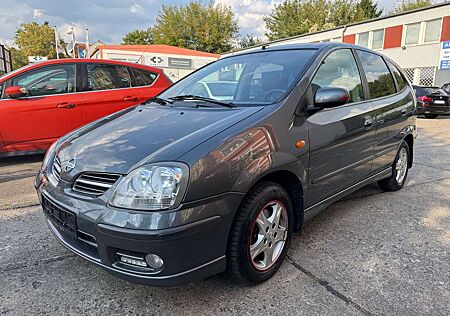 Nissan Almera Tino 1.8L Acenta plus 1 Hand Garagenwagen