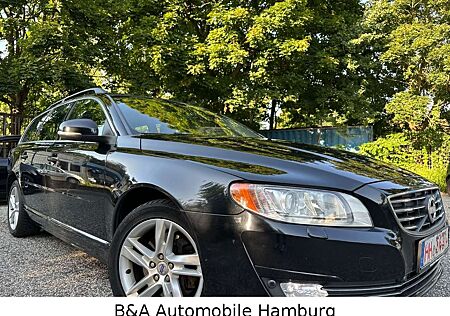 Volvo V70 Kombi Momentum 2 Hand+Memory+Navi