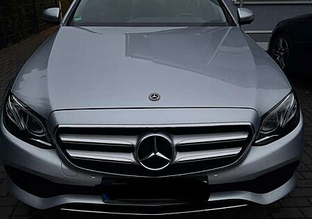 Mercedes-Benz E 220 Avantgarde 9G Automatik