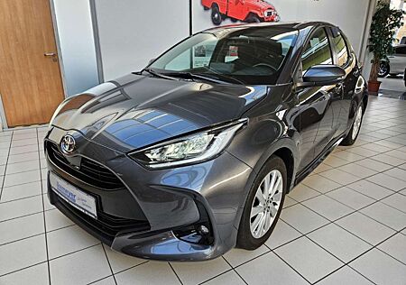 Toyota Yaris 1.5 Team DK Sitzheizung Lenkradheizung Klimaautoma