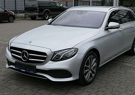 Mercedes-Benz E 350 Avantgarde/1-Hand/LED/ACC/8-Alu/AHK