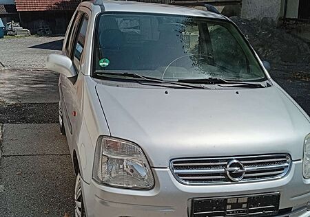 Opel Agila 1.2 16V Color Edition