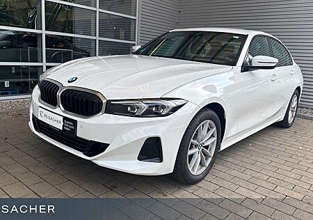 BMW 318 iA Navi Widescreen AHK PDC DAB 17"LM