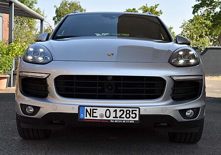 Porsche Cayenne S Diesel Platinum Edition Vollausstattung