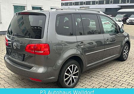 VW Touran Volkswagen Highline 7 SITZER*GARANTIE*HU*1HAND*LED