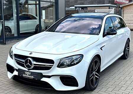 Mercedes-Benz E 63 AMG 4-Matic+,Pano,Night,Drivers,AHK,VOL,TOP