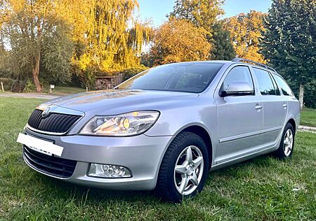 Skoda Octavia Combi 1.2 TSI NAVI , Tempomat , Alufelgen