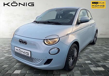 Fiat 500E 3+1 42 kWh Automatik, Carplay