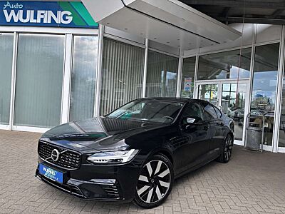 Volvo S90 Ultimate Dark Recharge Plug-In Hybrid AWD