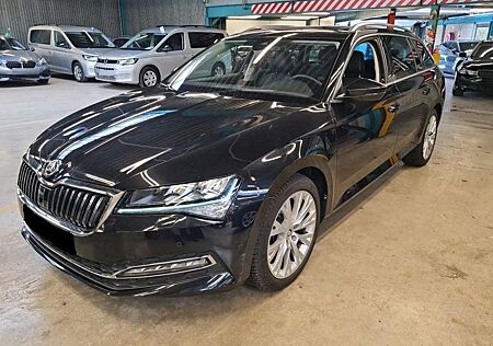 Skoda Superb Combi Style TDI DSG ACC AHK Leder Pan Kam